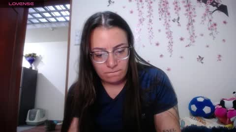 Pearl online show from April 2026 10:54:02 PM