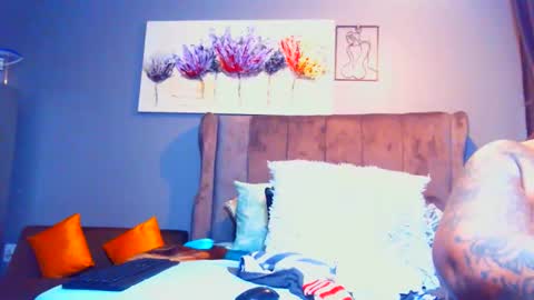 Pearl online show from December 2025 06:38:02 PM