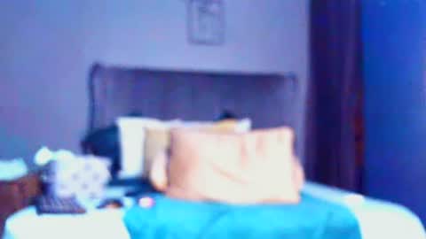 Snapshot of pearlblu38 chatting on July 2026 09:05:02 PM Pearl online show from July 2026 09:05:02 PM