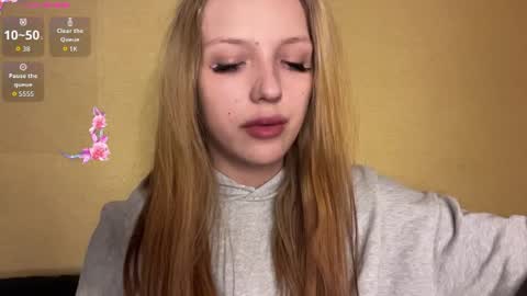 Zlata online show from June 2026 04:40:02 PM