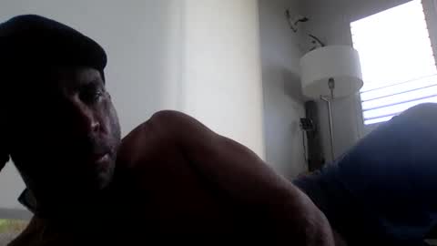 pedro________8 online show from February 2025 06:13:01 AM