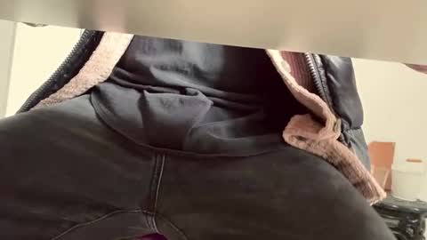 Snapshot of pedroserrano2000 chatting on March 2026 10:08:01 AM PedrOO OO online show from March 2026 10:08:01 AM