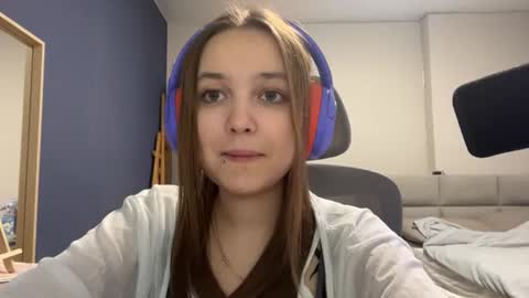 Luna Vale online show from July 2026 08:04:02 PM