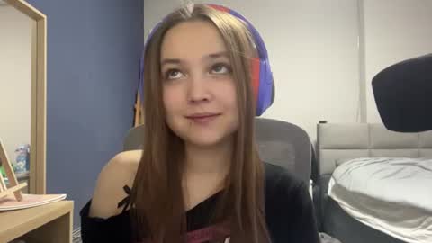 Luna Vale online show from July 2026 10:12:02 PM