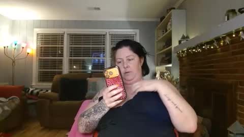 pegggggysue69 online show from April 2026 02:42:01 AM