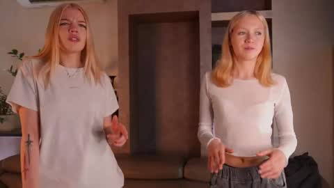 peggiedeed online show from May 2026 03:07:02 PM