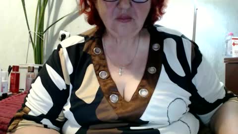 Snapshot of peggysoft chatting on June 2026 07:47:02 PM PeggySoft online show from June 2026 07:47:02 PM