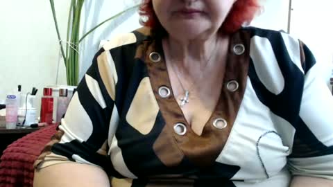 Snapshot of peggysoft chatting on June 2026 06:59:01 AM PeggySoft online show from June 2026 06:59:01 AM