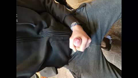 pelnutrauks online show from February 2025 09:47:02 PM