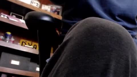 Snapshot of pem1650 chatting on September 2025 06:31:01 PM pem1650 online show from September 2025 06:31:01 PM