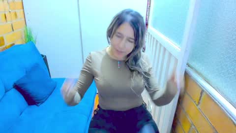 Penelope online show from December 2024 10:28:01 PM