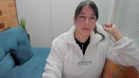 Penelope online show from October 2025 07:14:01 PM