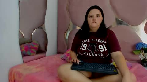 Snapshot of penelope_starht chatting on February 2026 07:28:01 PM penelope_starht online show from February 2026 07:28:01 PM