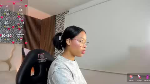 Snapshot of penelope_tay chatting on December 2025 03:26:02 AM penelope online show from December 2025 03:26:02 AM