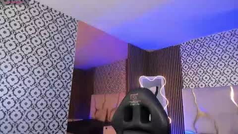 Snapshot of penelope_tay chatting on December 2025 03:13:01 AM penelope online show from December 2025 03:13:01 AM