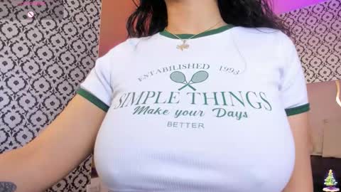 Snapshot of penelope_tay chatting on December 2025 07:43:02 PM penelope online show from December 2025 07:43:02 PM