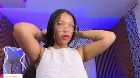 Snapshot of penelope_tay chatting on February 2026 03:36:02 AM penelope online show from February 2026 03:36:02 AM