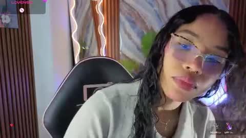 Snapshot of penelope_tay chatting on June 2026 03:26:02 AM penelope online show from June 2026 03:26:02 AM