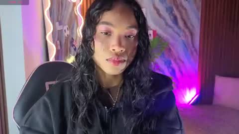 Snapshot of penelope_tay chatting on June 2026 02:45:02 AM penelope online show from June 2026 02:45:02 AM