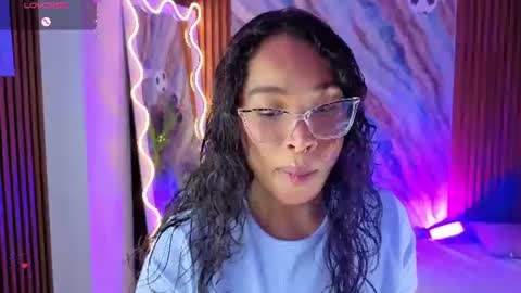 Snapshot of penelope_tay chatting on July 2026 02:58:01 AM penelope online show from July 2026 02:58:01 AM