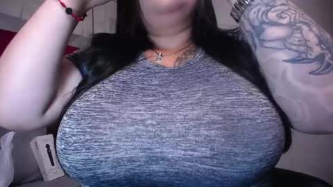 Penelope online show from April 2026 01:45:01 AM