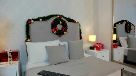 penelopeowenn online show from December 2025 03:04:02 AM