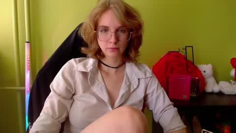 Snapshot of penny_lust chatting on June 2026 09:23:01 AM Penny online show from June 2026 09:23:01 AM