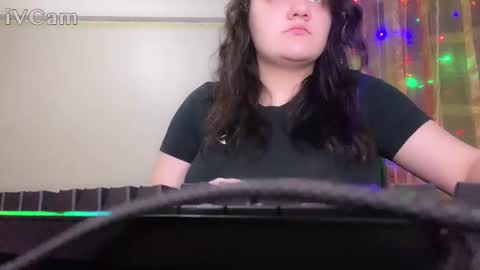 penny_perry online show from December 2024 06:14:01 PM