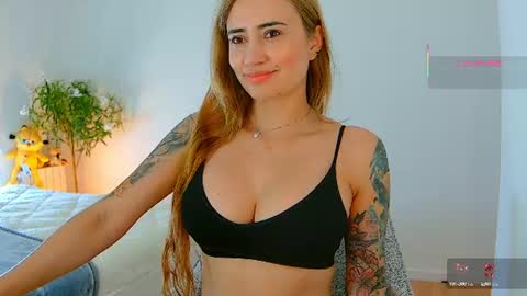 Hi Im Penelope  better vibrations  1111 online show from June 2026 12:19:02 PM