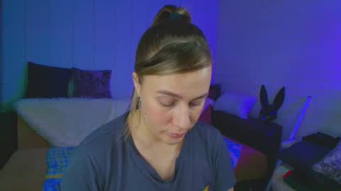 Dia  online show from March 2025 09:02:01 AM