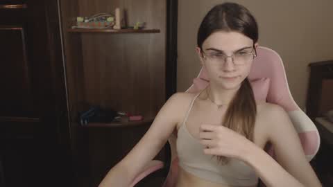 Farida online show from December 2024 12:08:01 AM