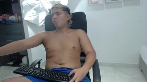 Snapshot of percibal_junior1 chatting on January 2025 03:30:02 AM percibal_junior1 online show from January 2025 03:30:02 AM