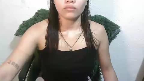 Snapshot of perfect_cunt4u chatting on January 2026 12:49:02 AM perfect_cunt4u online show from January 2026 12:49:02 AM