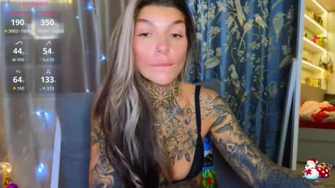 Anna online show from December 2025 09:14:01 AM