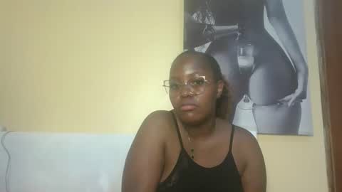 Snapshot of periwinkle20 chatting on November 2025 03:16:02 AM Taurus online show from November 2025 03:16:02 AM