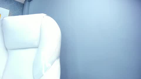 PERLA  online show from September 2025 10:34:02 PM