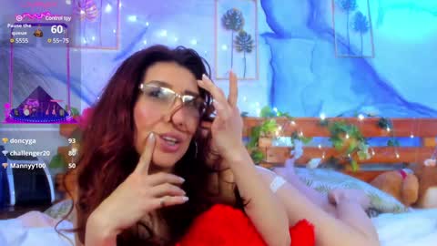 Perla Franco online show from December 2024 10:48:01 AM