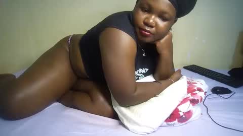 perpetual_doll online show from February 2025 09:10:01 PM