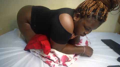 perpetual_doll online show from March 2025 06:40:02 AM