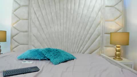 Snapshot of persefone_d chatting on October 2025 01:46:02 PM persefone_d online show from October 2025 01:46:02 PM
