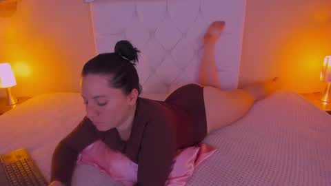 Marie online show from April 2026 11:28:01 AM