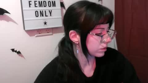 Persephone online show from April 2026 12:03:02 PM