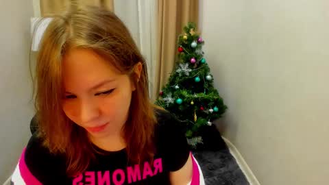 horror flying on the wings of the night.... online show from December 2025 09:00:02 PM