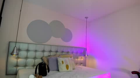 Lizza online show from January 2025 11:32:01 AM