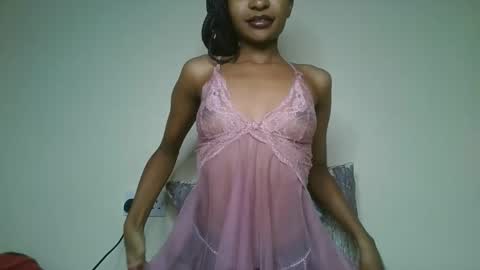 Snapshot of petal_palette chatting on May 2026 06:30:01 AM Lolly online show from May 2026 06:30:01 AM
