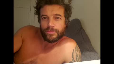 Snapshot of pete_le_meat chatting on April 2026 09:08:01 PM pete_le_meat online show from April 2026 09:08:01 PM