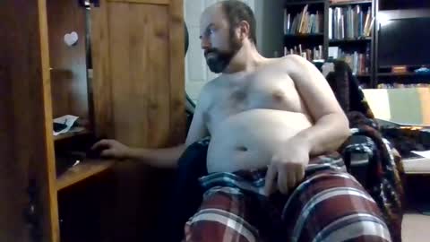 Snapshot of peter40770 chatting on February 2026 04:19:01 AM peter40770 online show from February 2026 04:19:01 AM