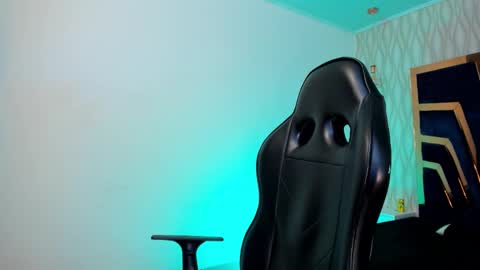 Snapshot of petesevans_1 chatting on January 2026 11:30:02 PM PETES EVANS new account online show from January 2026 11:30:02 PM