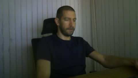 Snapshot of petitcoquin91 chatting on October 2025 02:18:02 PM Paco online show from October 2025 02:18:02 PM