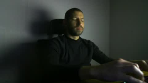 Paco online show from May 2026 09:00:02 PM
